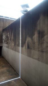 Bauwerksinstandsetzung, Beschichtung, Betonsanierung, Rissinjektion, Sandstrahlung, Korrosionsschutz, Brückenkonstruktion, WHG §19, Carbon-Kohlefaser-Lamellen, Stahlverstärkung, Trockenlegung, Brandschadensanierung. Peper & Oss UG ist Ihr kompetenter Ansprechpartner für die Instandsetzung und Beschichtung von Bauwerken und Betonflächen in Mainz und der Umgebung. Ihr Spezialist für Betoninstandsetzung und -beschichtung in Mainz und Umgebung. Ihr erfahrener Partner für Betonsanierung und Oberflächenschutz in Mainz. Professionelle Bauwerksinstandsetzung und Beschichtungsdienstleistungen in Mainz und Umgebung. Zuverlässige Lösungen für Betonreparatur und Oberflächenbeschichtung in Main.